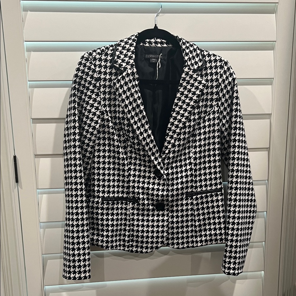 Covington Black and White Houndstooth Blazer - Washable